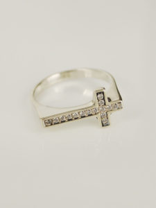 Серебряное кольцо «Крещение» с цирконами
