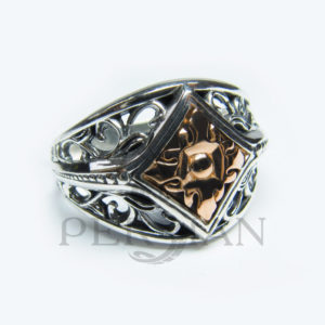 Серебряное кольцо «Цветок Флоры» с золотой накладкой