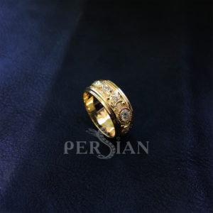 Золотое кольцо «Дафна» с цирконами